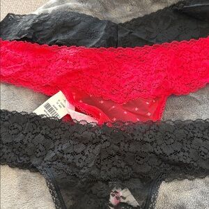 Victoria’s Secret Lace Thong Set of 3 - Black and Red